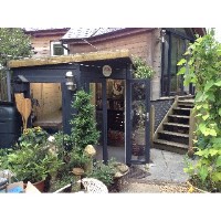 In the Dog'ouse Buckingham Buckinghamshire Logo 