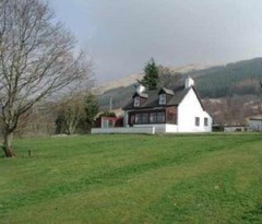 Croft Kennels & Cattery Cairndow Argyll and Bute Logo 