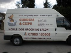 Cuddles And Clips Mobile Dog Grooming East Ardsley, Wakefield West Yorkshire Logo 