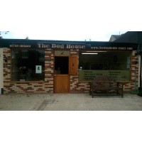 The Dog House Hornchurch Essex Logo 