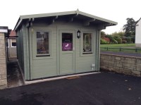 The Jolly Dog Grooming Studio Chard Somerset Logo 